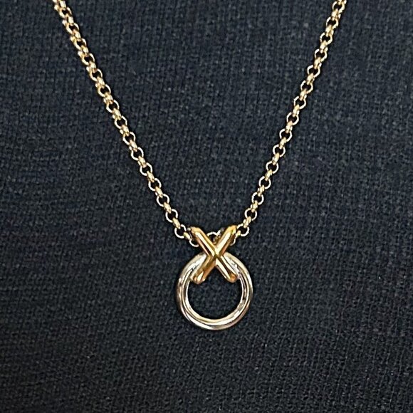 New XO HUGS and KISSES PENDANT Necklace Two Tone - Picture 1 of 6